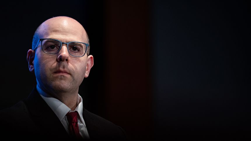 Fed Yöneticisinden Faiz Uyarısı: Ekonomi İçin En Büyük Tehlike Yüksek Faiz