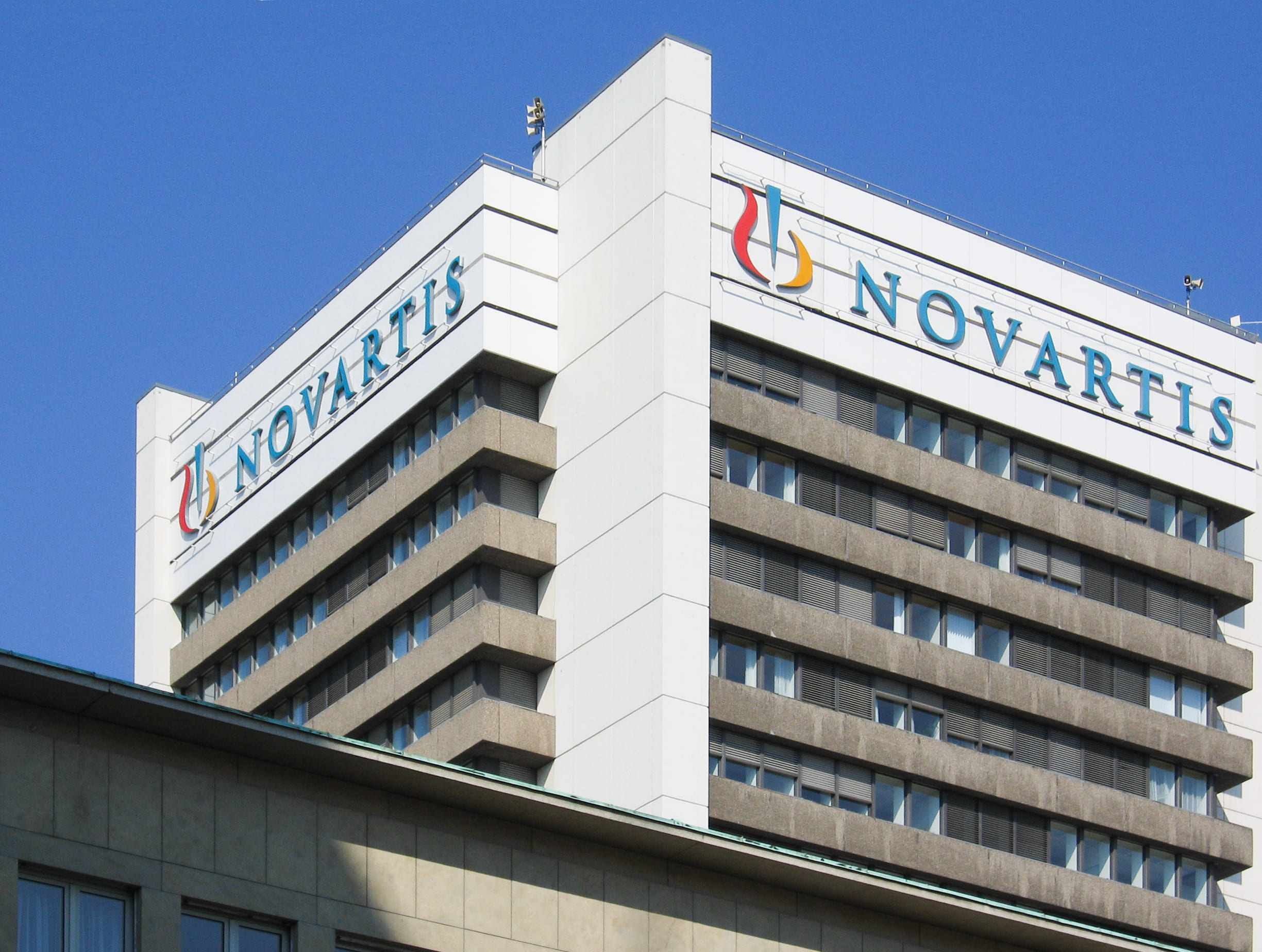 Trump'ın Gümrük Vergisi Hamlesi Sonuç Verdi: Novartis'ten ABD'ye Dev Yatırım
