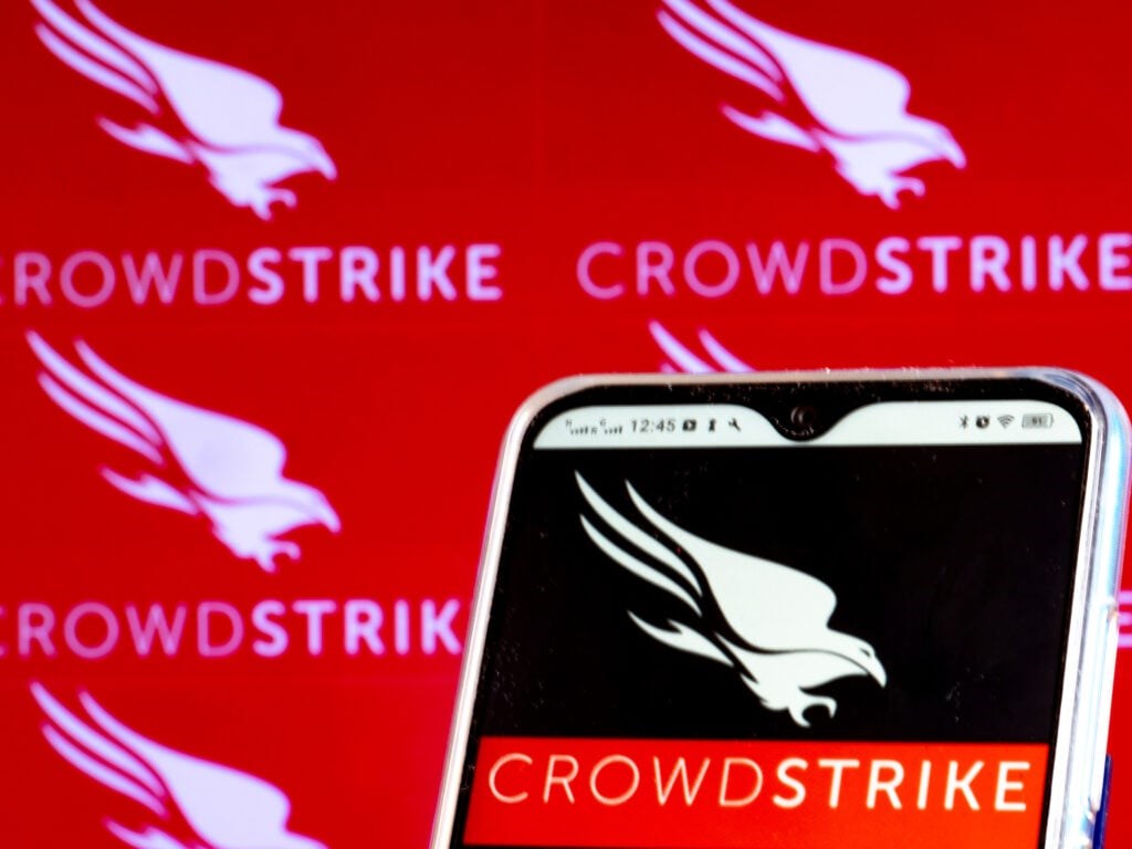 CrowdStrike, Falcon Siber Kalkanını Perplexity'nin Comet Yapay Zeka Tarayıcısına Getiriyor